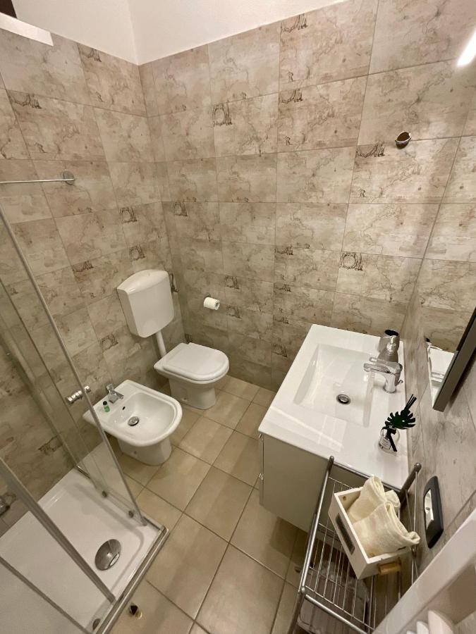 City Centre Life Apartment ヴェローナ エクステリア 写真